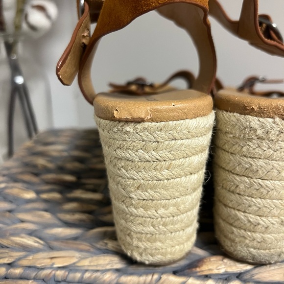 Lucky Brand Neveah Brown Leather Espadrille Strappy Buckle Wedge Size 9.5 - Picture 12 of 16